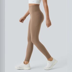 BNWT Halara Ultrasculpt High Waisted Tummy Control Pocket Shaping Leggings 7/8